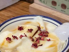 -云阿蛮云南生烫牛肉米线(奉贤路店)