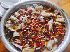 酸菜鱼哎-黑皮酸菜鱼(三山街店)