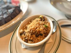 干式熟成牛肉炒饭-Wolfgang’s Steakhouse 沃夫冈牛排馆(上海白玉兰广场店)