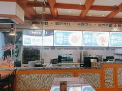 -大食代美食广场(上海中心店)