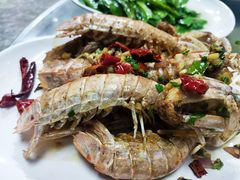 -四川小胡子海鲜(丁村万人海鲜广场店)