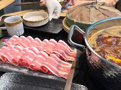 -鹿鸣山草本茶香火锅(园西路店)