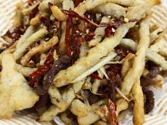 -江城燕子大排档(江汉路步行街店)