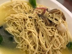 -骏莱海鲜鱼港(五角场店)