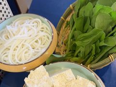 -鲜念蒸汽石锅鱼(红山6979店)