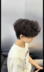 -尤司男士国潮理发馆