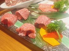 -炼火烤肉店
