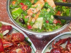-四囍码头海鲜烧烤自助火锅(外滩南京东路悦荟广场店)