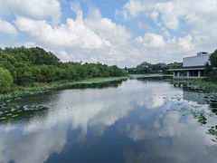 -上海怡沁园度假酒店