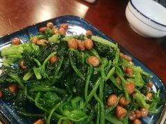 果仁菠菜-伊隆斋(什刹海店)