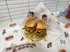 热酱辣鸡腿汉堡-热将汉堡 HOT SAUCE(下马坊店)