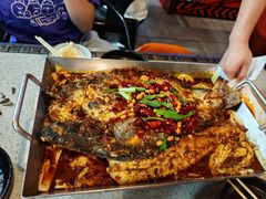 -鸣记脆皮烤鱼(山姆店)