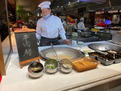 -舜耕山庄四时万和自助餐厅