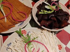 -赵美丽重庆火锅(西安直营总店)