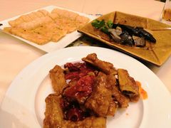 玫瑰骨-沙龙酒家