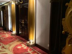 -碧中海汤泉汗蒸酒店