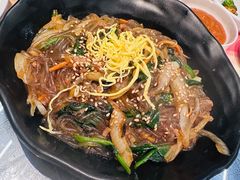 杂菜-本家韩国烤肉(青岛万象城店)