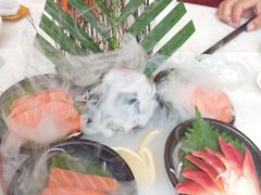 -万龙洲海鲜(大兴绿地缤纷城店)