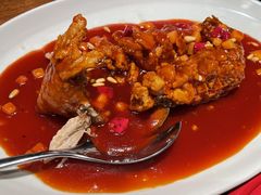松鼠鳜鱼-北平楼·烤鸭·北京菜(牡丹园店)