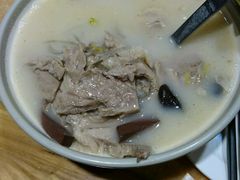 -虢国羊肉汤馆(政二街店)
