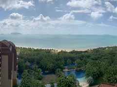 -三亚湾海居铂尔曼度假酒店