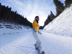 -丝绸之路山地度假区滑雪场