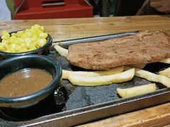 -意国小镇披萨牛排餐厅(万达广场店)
