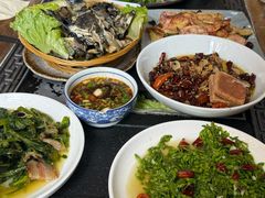 -三锅莊·牦牛肉火锅·香格里拉特色藏餐宴请餐厅(昆明创始店)