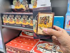 -泡泡玛特POPMART(杭州乐堤港店)