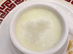燕窝双皮奶-龙悦湾酒家·八阵鱼生·渔人码头店
