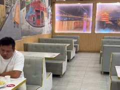 -江城燕子大排档(江汉路步行街店)