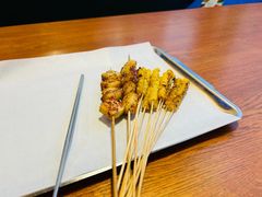 -京狮炙燥·精酿烧烤(首经贸店)