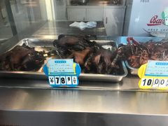 -平望服务区·停车场