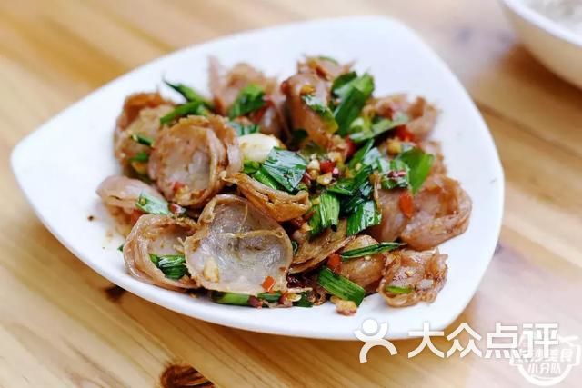 六大桌私房菜馆爆炒捆鸡图片-北京湘菜/家常菜-大众点评网