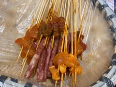 -马路边边串串香(苗栗路店)