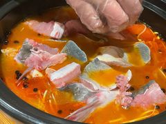 酸汤鱼火锅-猫爷的腔调·黔小馆(交大医学住宅区店)