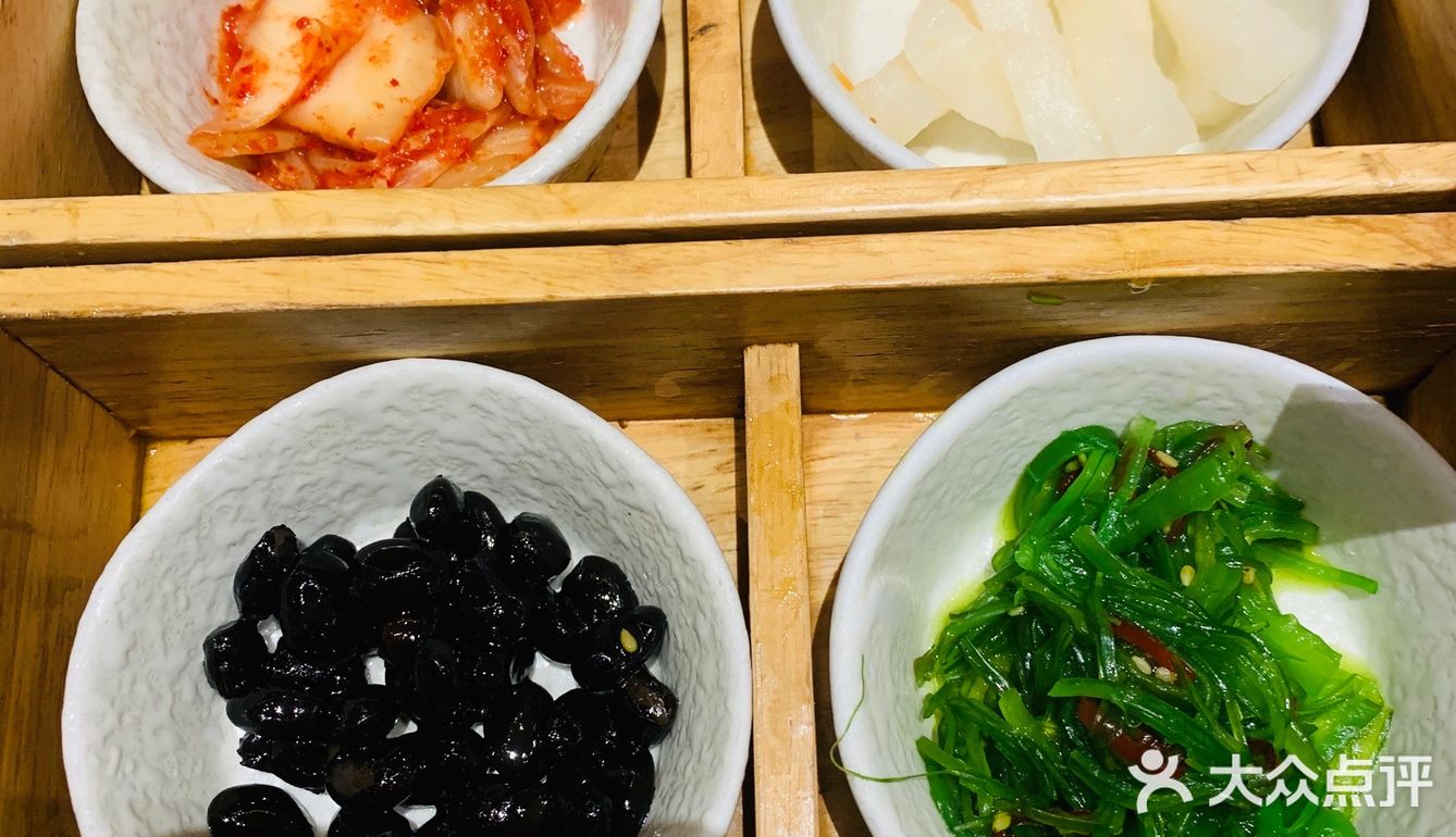 超级厚实，虾超级大，小饭量的根本就吃不动