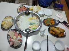 -尚品海鲜肥牛自助火锅(湖明店)