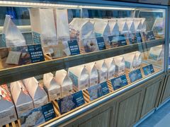 面包甜点陈列柜-爸爸糖吐司面包(宁波世纪东方店)