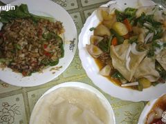 薄饼羊肉-克拉玛依新疆餐厅