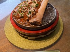 -蜜桃餐厅·伴山(湖滨商业街店)