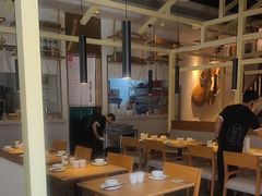 -关东小磨东北菜(上海长风大悦城店)