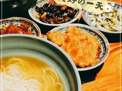 -老外婆本帮面(塔城路店)