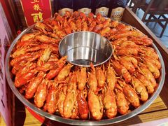 -川流不息·地道川菜·小龙虾(新松江路店)