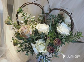 精雕细琢凌空而起 余生很长 愿你也能遇见一个人