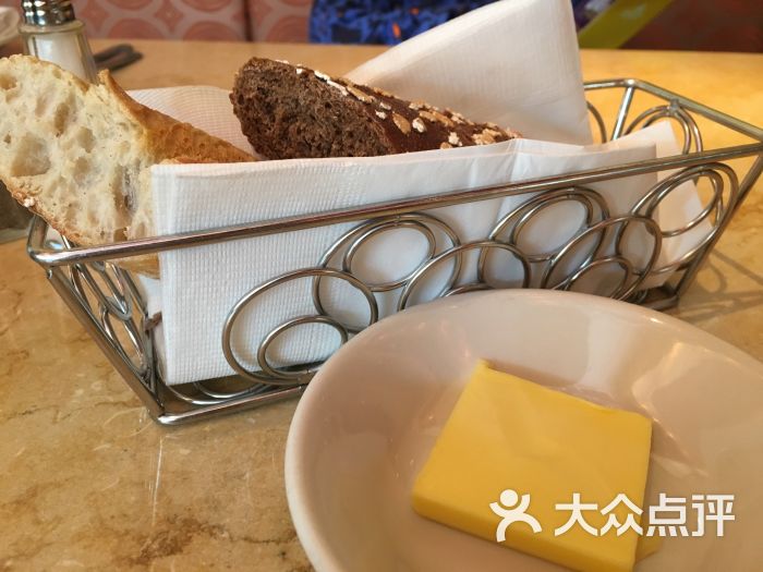 the cheesecake factory 芝樂坊餐廳(迪士尼小鎮店)圖片 - 第2張