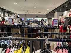 -唯品会(北京国瑞城店)