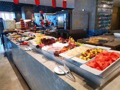 自助取餐区-武汉世茂希尔顿酒店·汇·全日餐厅
