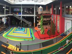 -蒙特利亲子乐园