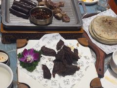 -哈啾嗨·新概念蒙餐(红星新城店)